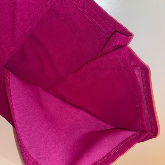 SHEIN SXY Solid Split Front Skort Color: Red Violet Size 2(XS) - Picture 6 of 13